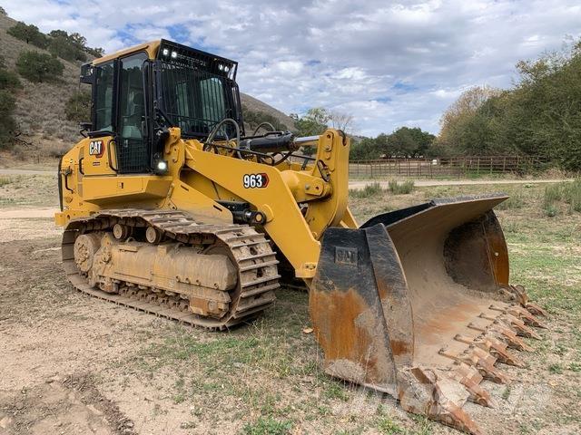 CAT 963 Гусеничні вантажники