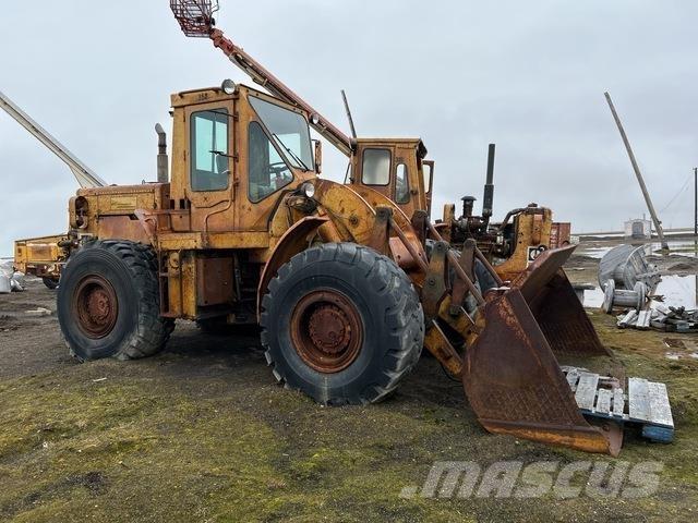 CAT 966C Фронтальні навантажувачі