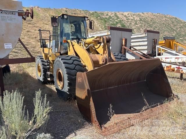 CAT 966G Фронтальні навантажувачі