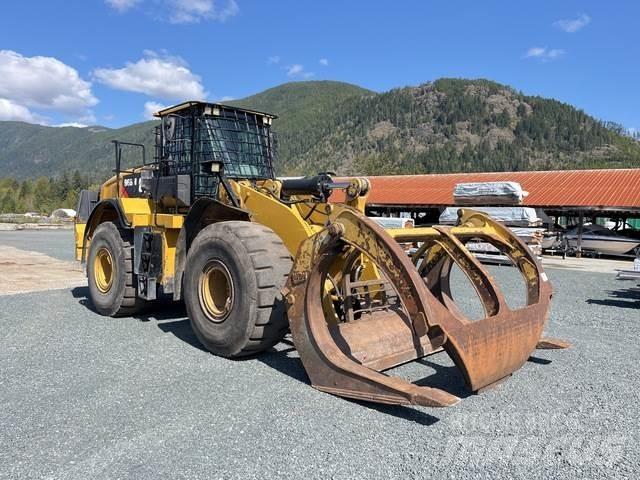 CAT 966M Фронтальні навантажувачі