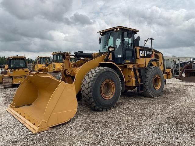 CAT 966M Фронтальні навантажувачі