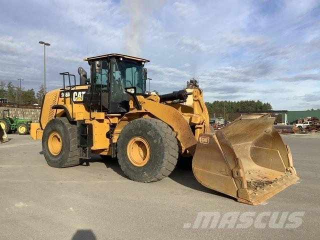 CAT 966M Фронтальні навантажувачі