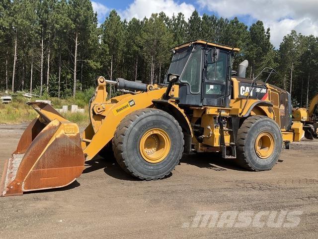 CAT 966M Фронтальні навантажувачі