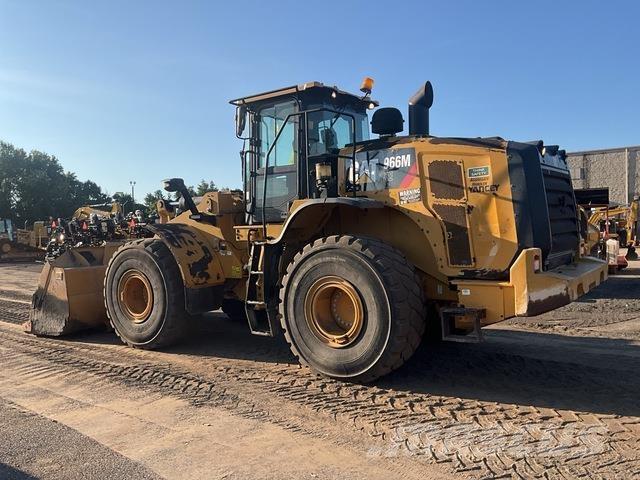 CAT 966M XE Фронтальні навантажувачі