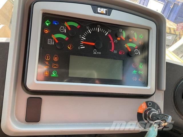 CAT 966M XE Фронтальні навантажувачі