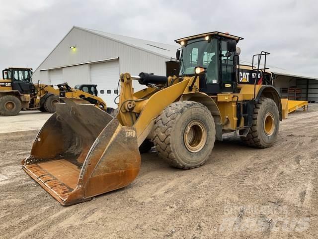 CAT 972K Фронтальні навантажувачі