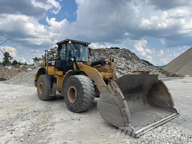 CAT 972M Фронтальні навантажувачі