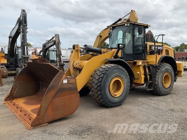 CAT 972M Фронтальні навантажувачі