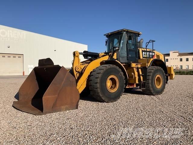 CAT 972M XE Фронтальні навантажувачі