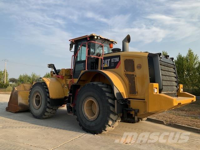 CAT 972M XE Фронтальні навантажувачі