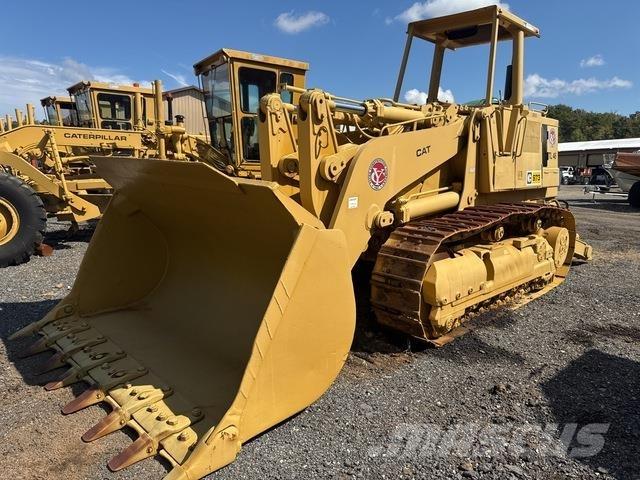 CAT 973 Гусеничні вантажники