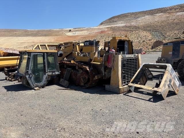 CAT 973C Гусеничні вантажники