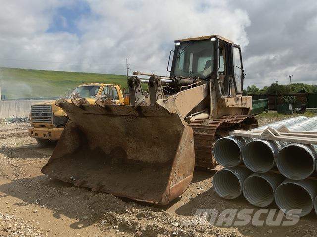 CAT 973C Гусеничні вантажники