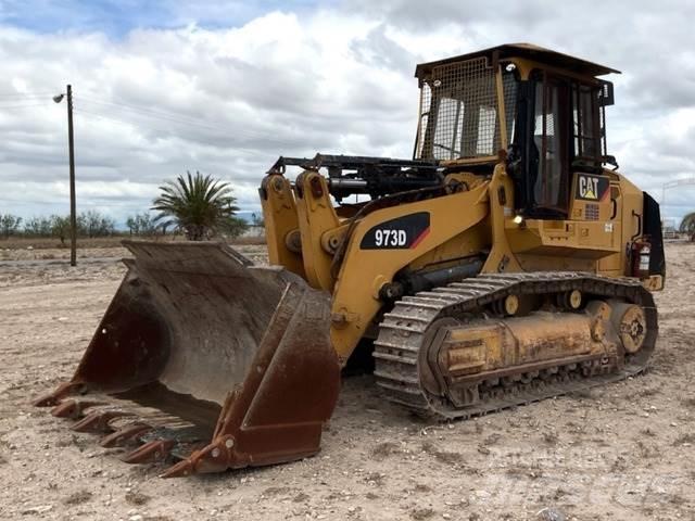 CAT 973D Гусеничні вантажники