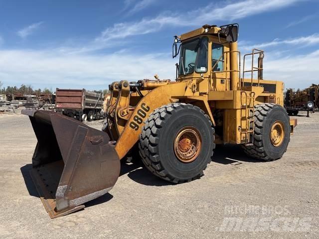 CAT 980C Фронтальні навантажувачі