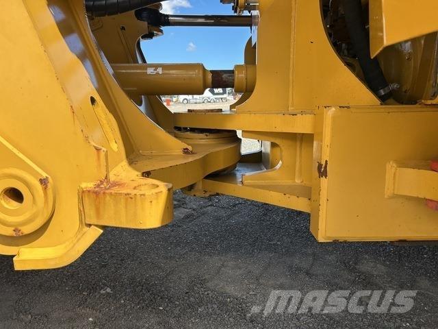CAT 980M Фронтальні навантажувачі