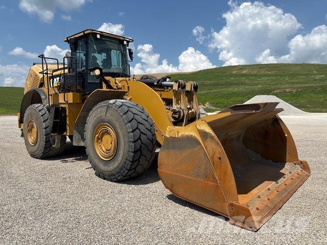 CAT 980M Фронтальні навантажувачі
