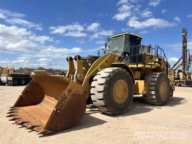 CAT 986K Фронтальні навантажувачі