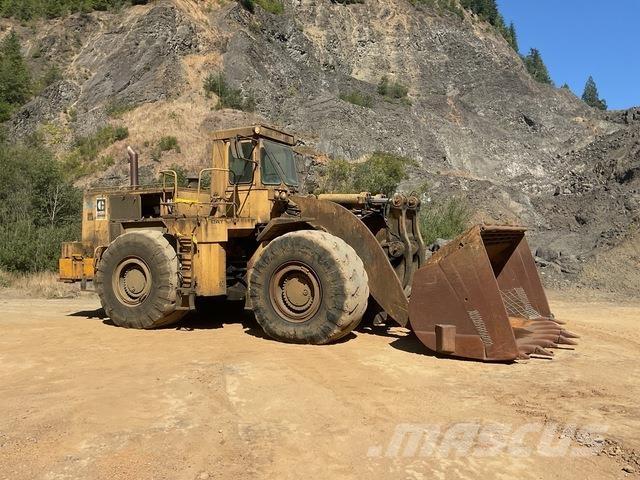 CAT 988B Фронтальні навантажувачі