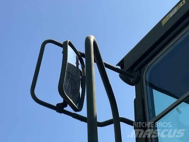 CAT 988B/DV43 Навантажувачі для контейнерів