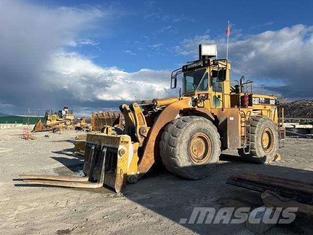 CAT 988F Фронтальні навантажувачі