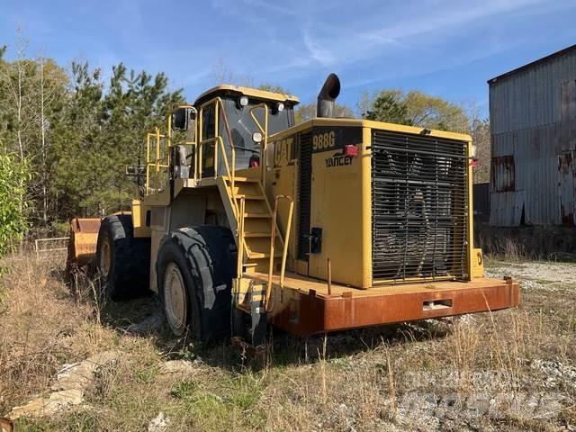 CAT 988G Фронтальні навантажувачі