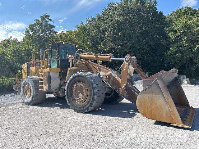 CAT 988G Фронтальні навантажувачі