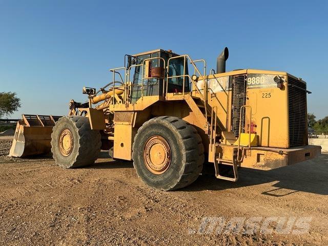 CAT 988G Фронтальні навантажувачі