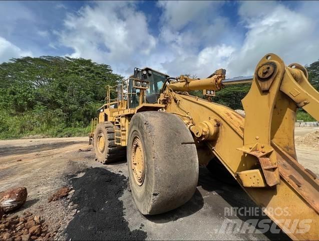 CAT 988H Фронтальні навантажувачі