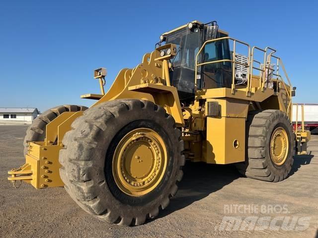CAT 988H Фронтальні навантажувачі