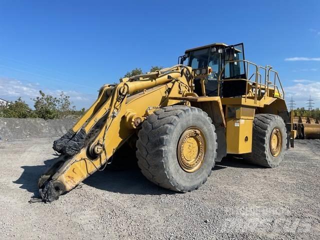 CAT 988H Фронтальні навантажувачі