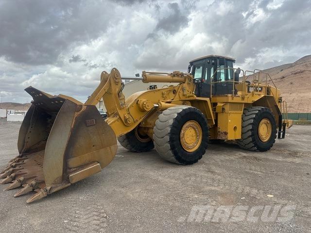 CAT 988H Фронтальні навантажувачі