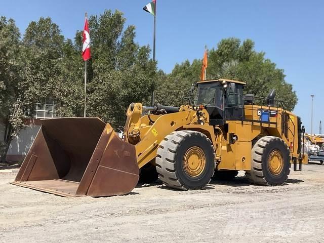 CAT 988K Фронтальні навантажувачі