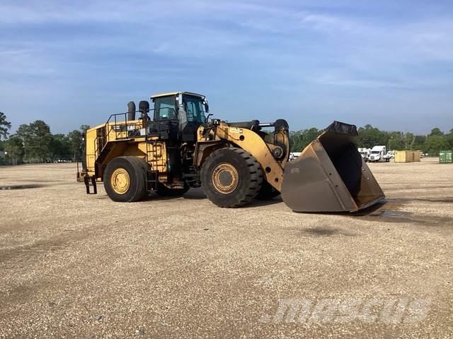 CAT 988K Фронтальні навантажувачі