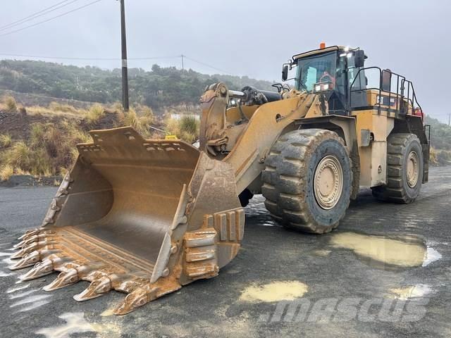 CAT 988K Фронтальні навантажувачі