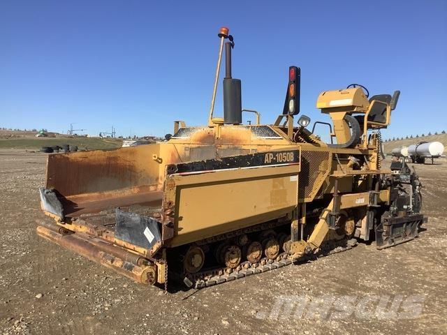 CAT AP-1050B Асфальтовкладачі