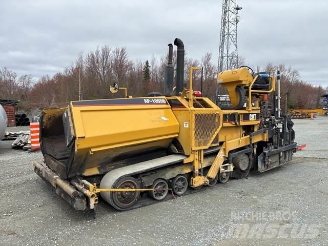 CAT AP-1055B Асфальтовкладачі