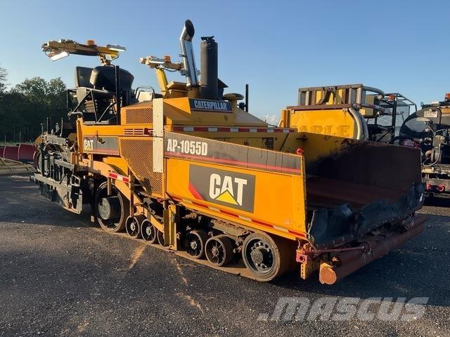 CAT AP-1055D Асфальтовкладачі
