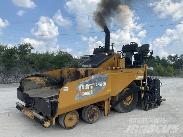 CAT AP-600D Асфальтовкладачі