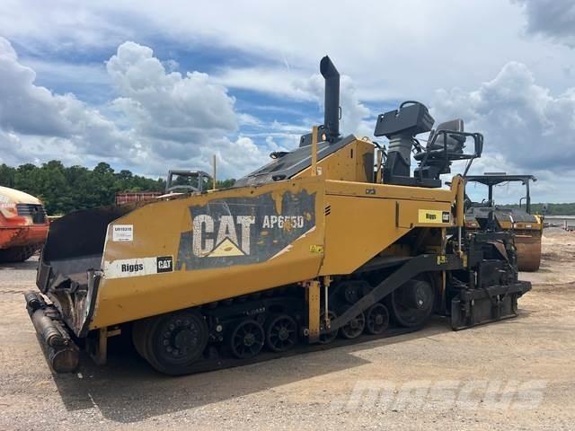 CAT AP-655D Асфальтовкладачі