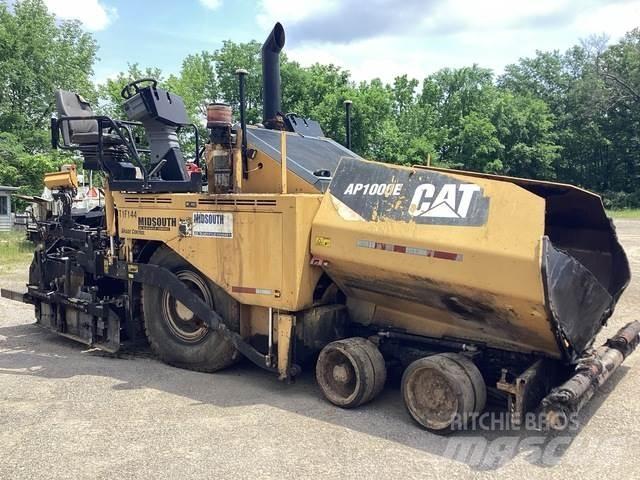 CAT AP1000E Асфальтовкладачі
