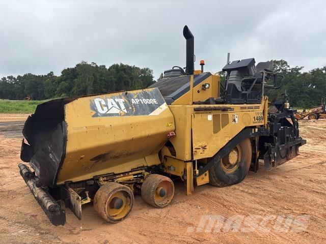 CAT AP1000E Асфальтовкладачі