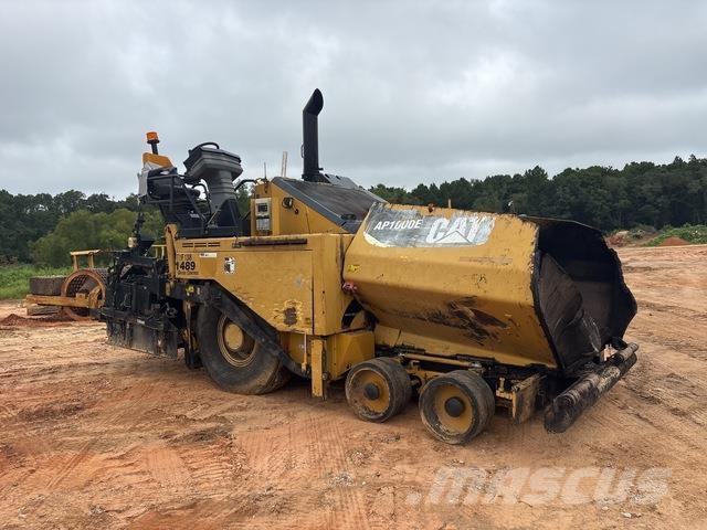 CAT AP1000E Асфальтовкладачі