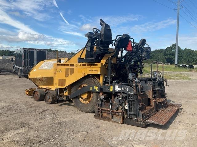 CAT AP1000F Асфальтовкладачі