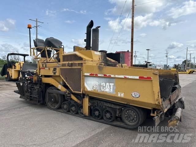 CAT AP1055D Асфальтовкладачі