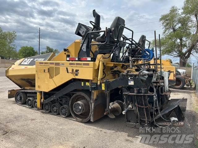 CAT AP1055E Асфальтовкладачі