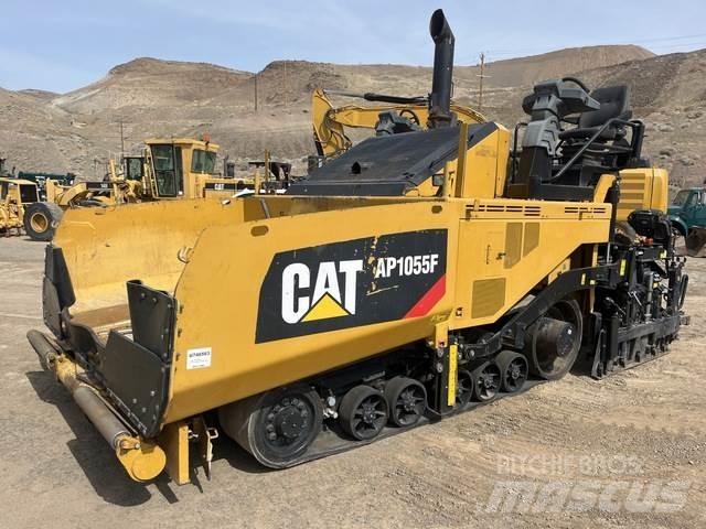 CAT AP1055F Асфальтовкладачі
