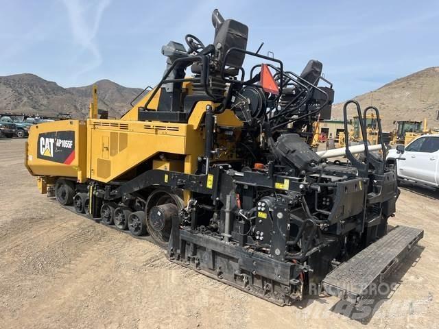 CAT AP1055F Асфальтовкладачі