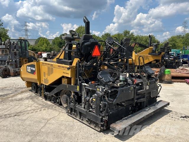 CAT AP1055F Асфальтовкладачі