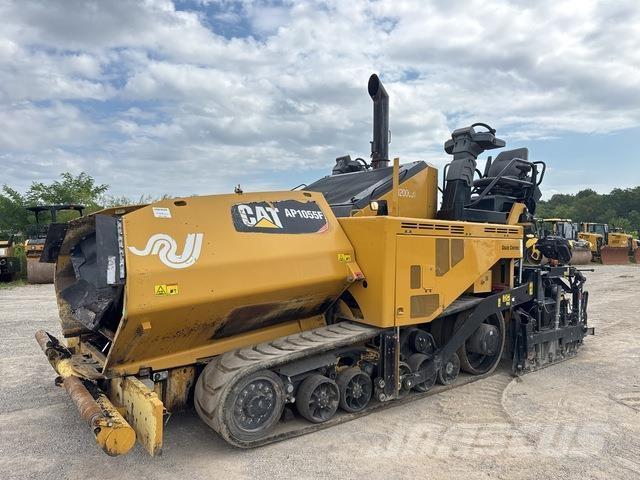 CAT AP1055F Асфальтовкладачі